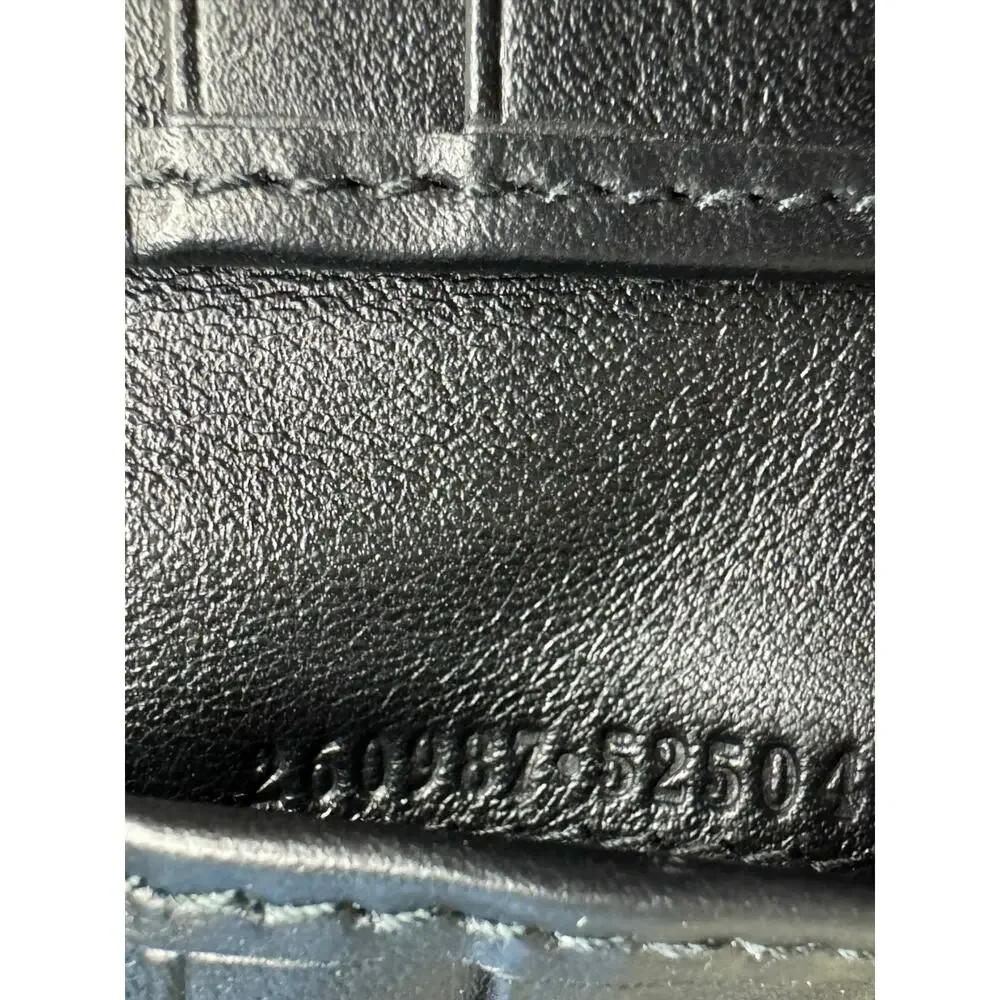 Gucci Microguccisima Leather Bifold Wallet in Black